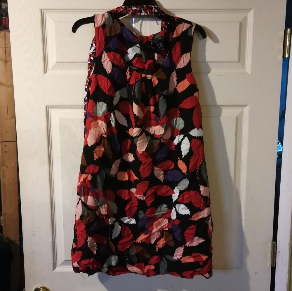 MOVING SALE!  Leaf print dress with sash